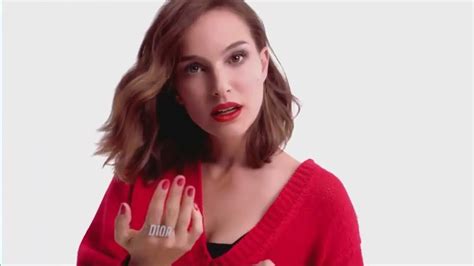 Pub DIOR avec NATALIE PORTMAN DIOROUGE Rouge a 